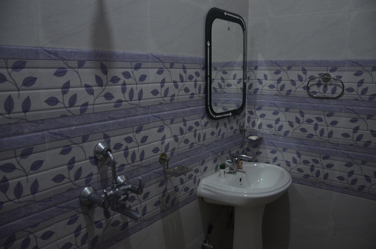 Oyo 7622 Varanasi Stays Dış mekan fotoğraf