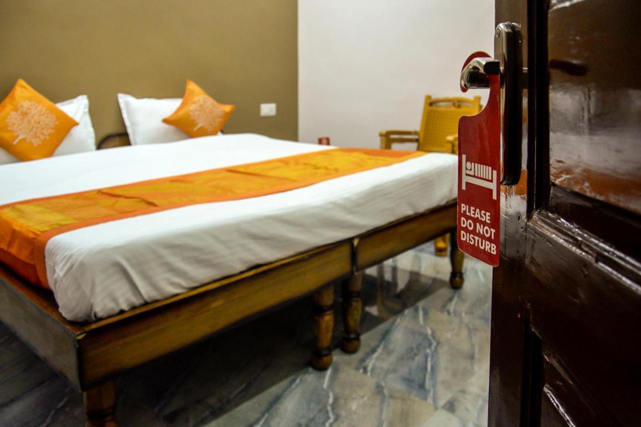 Oyo 7622 Varanasi Stays Dış mekan fotoğraf